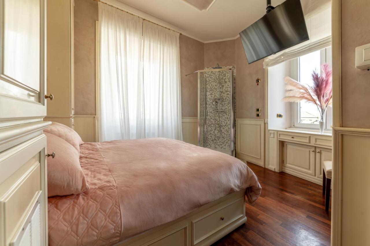 Downtown Luxury B&B - Termini Train Station Rome Buitenkant foto